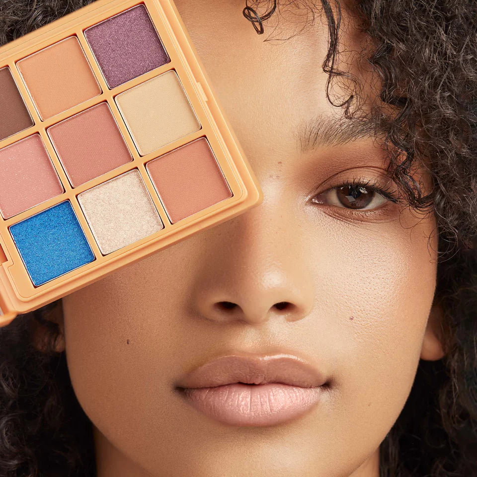 Poni Brown Eyes Eyeshadow Palette